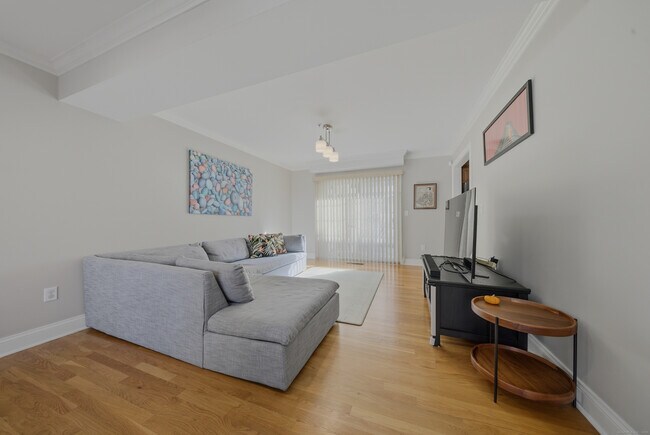 Foto del edificio - 1707 Summer St