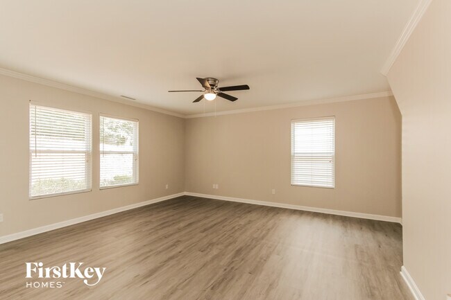 Building Photo - 2013 Dunsmore Ln