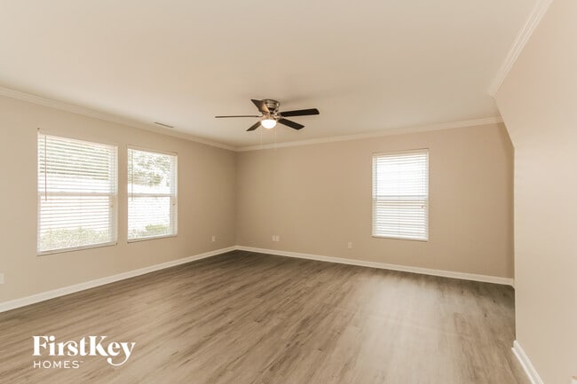 Foto del edificio - 2013 Dunsmore Ln