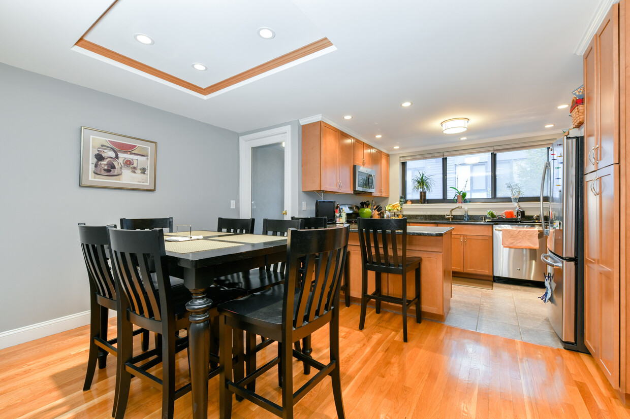 Foto principal - 85 Brainerd Rd