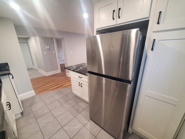 Photo - 24 Colgate Rd Apartment