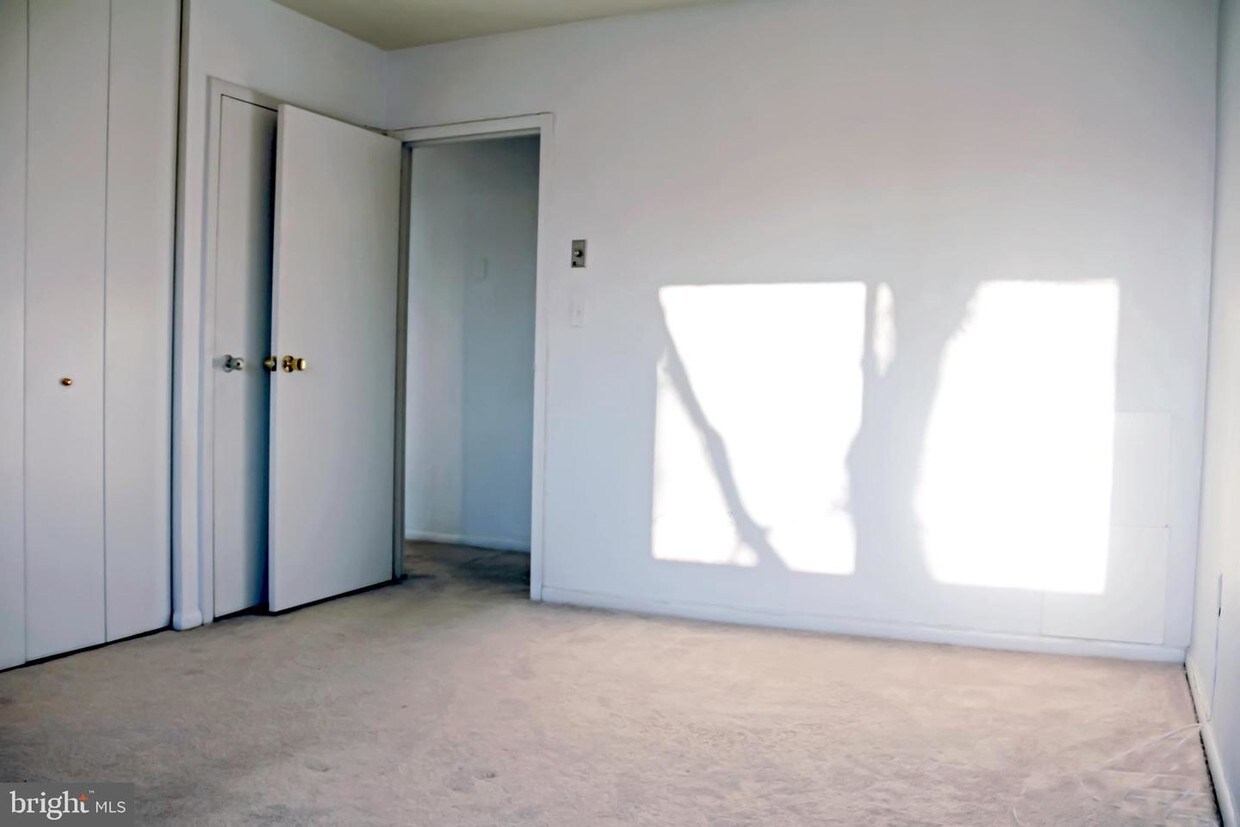 Foto principal - 130 Slade Ave