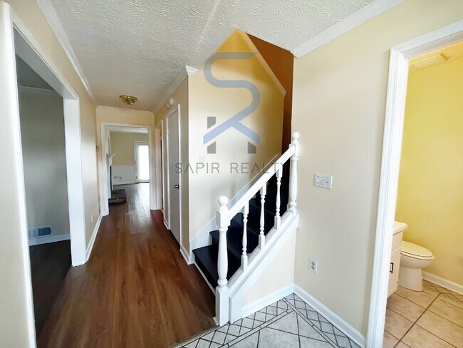 Building Photo - 2133 Hickory Bend SE