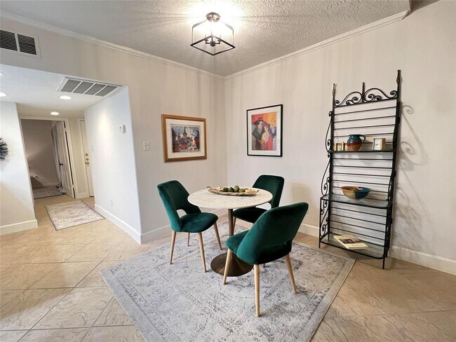 Foto del edificio - 11818 Barryknoll Ln