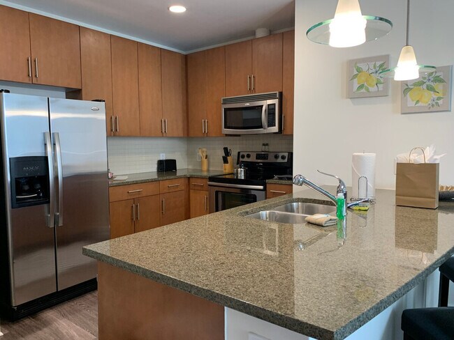 Foto del edificio - 544 S Church St