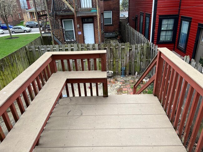 Read porch and patio - 1721 McCullough St