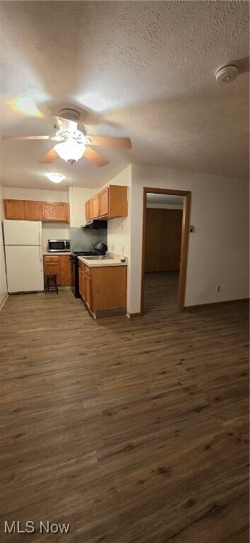 Foto del edificio - 25735 Lorain Rd