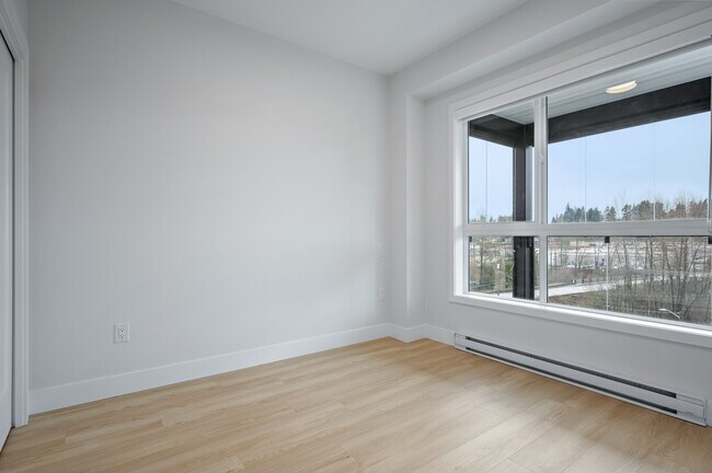 Building Photo - 34395 Gladys Ave