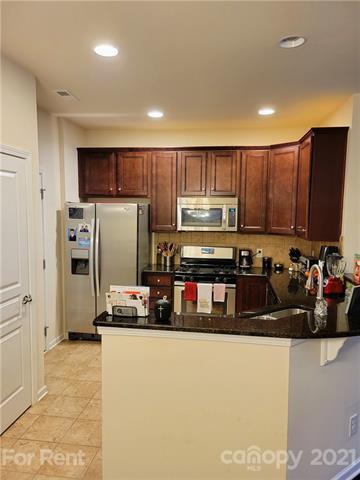 Foto del edificio - 4234 Park South Station Blvd