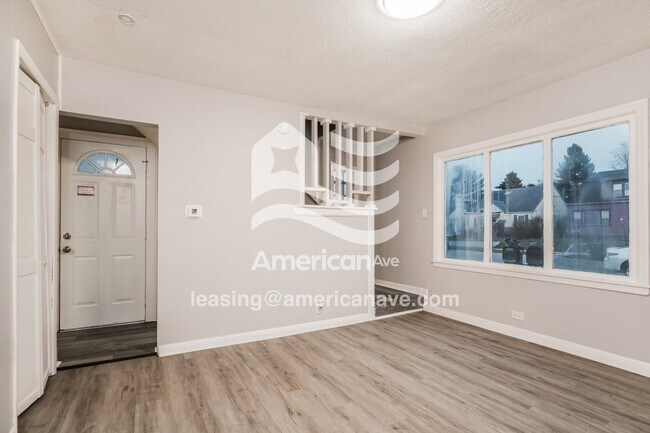 Foto del edificio - 501 E Irvington Ave