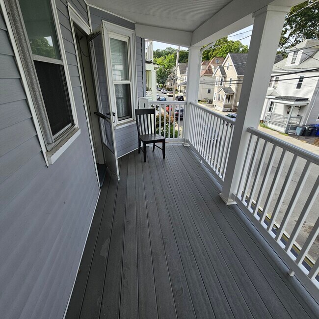 Building Photo - 53 Montfern Ave