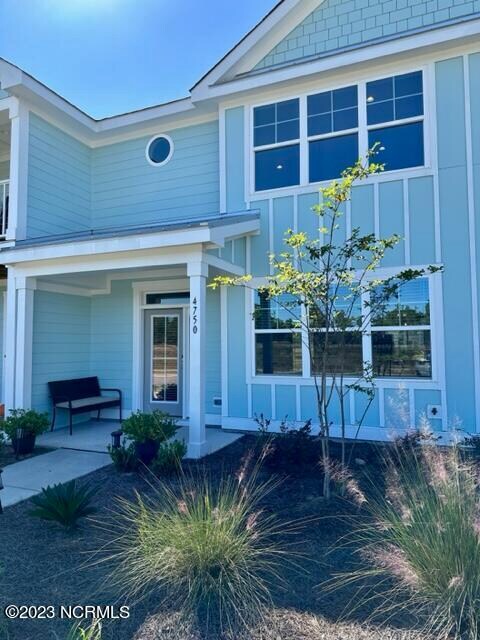 Foto principal - 4750 Siddons Dr