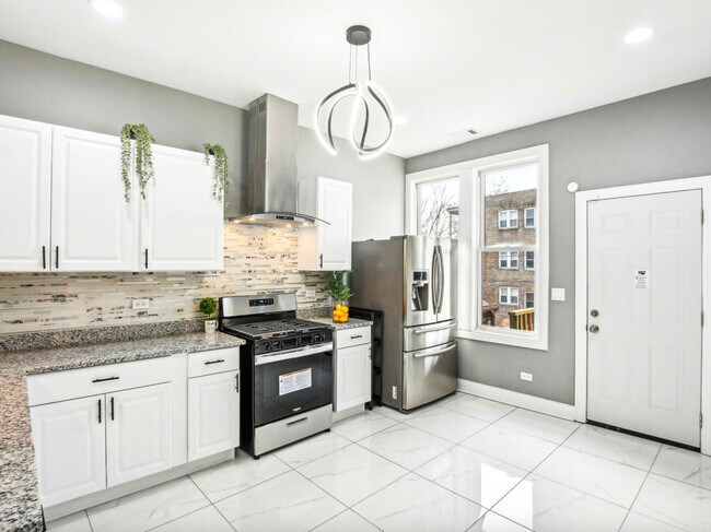 Foto del edificio - 1806 S Trumbull Ave