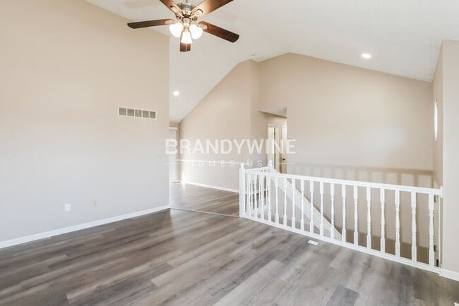 Foto del edificio - 1626 S Whitney Dr