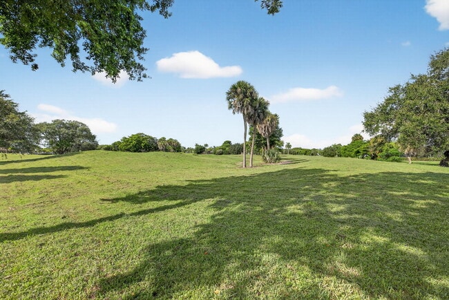 Foto del edificio - 5503 Bluejack Oak Cir