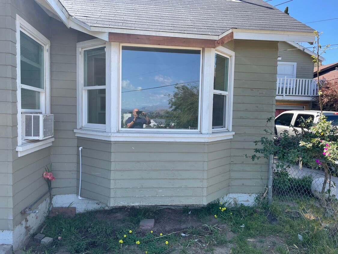 Primary Photo - 11707 Hazeldell Dr