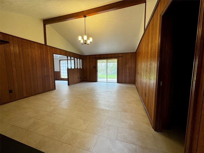 Foto del edificio - 24231 Shellbrook Dr