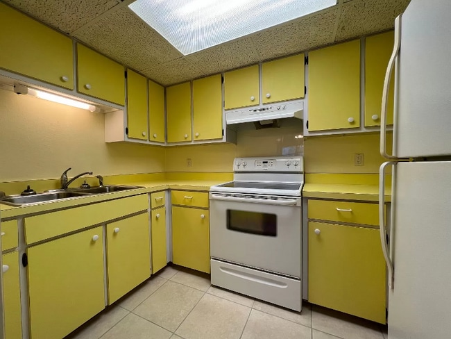Foto del edificio - 121 Caribbean St