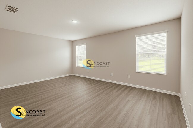 Foto del edificio - 5530 Ortega Bluff Ln