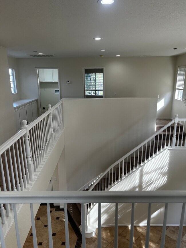 Building Photo - 2544 Fresh Waters Ct