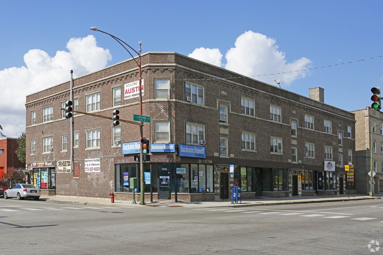 Building Photo - 518 S Laramie Ave