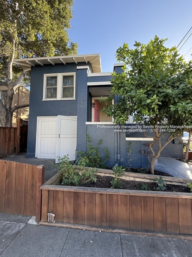 Charming 1920s Alameda East End 2BR+ / 1B... - Charming 1920s Alameda East End  2BR+ / 1B...