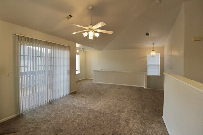 Foto del edificio - 3242 E 103rd Dr