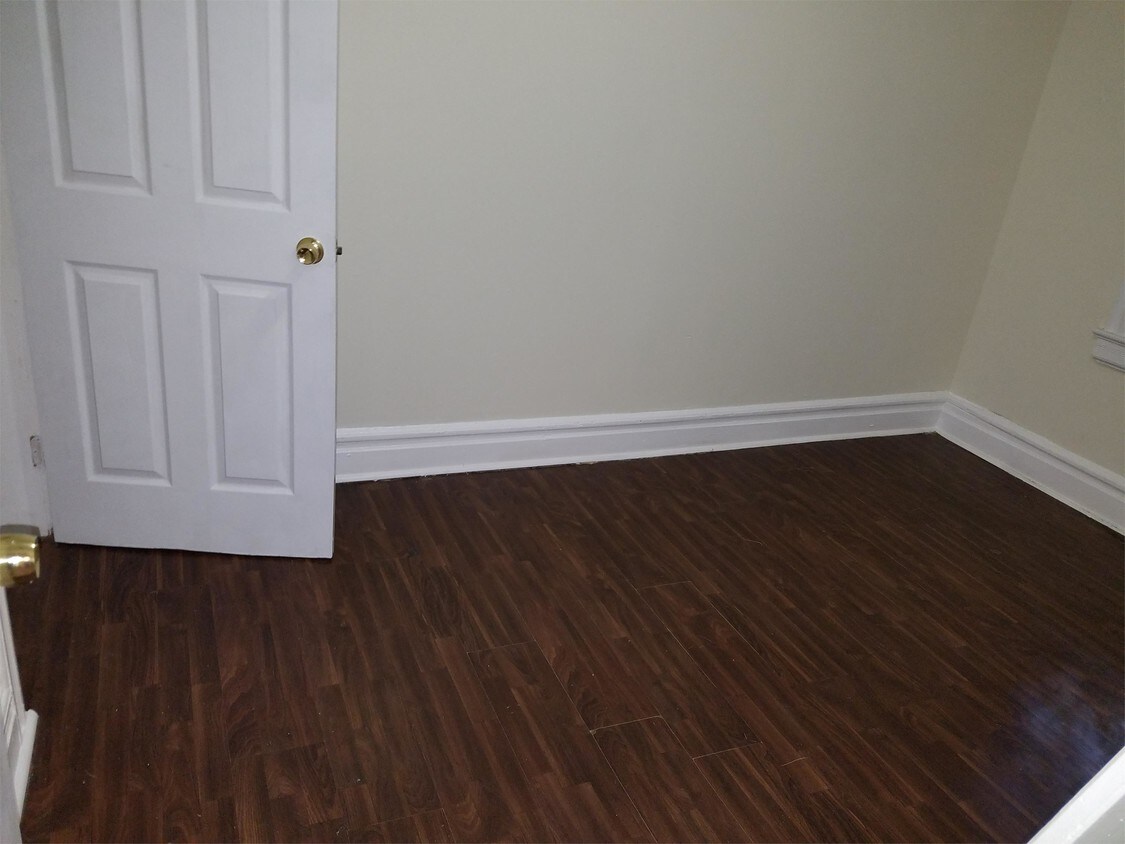 36 Alexander St, Newark, NJ 07106 Townhome Rentals in Newark NJ