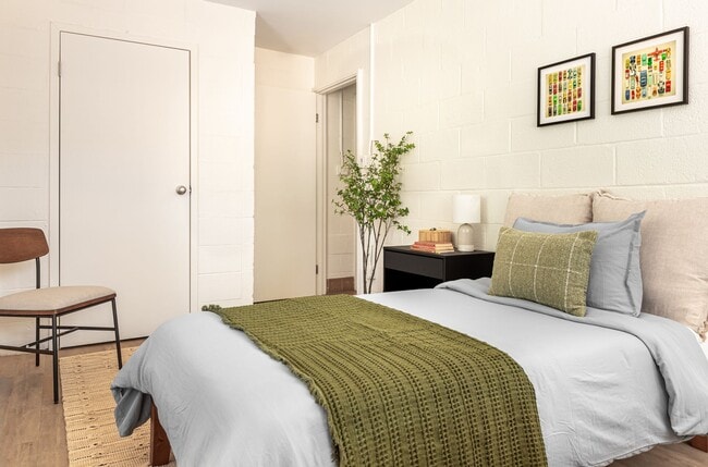 Building Photo - 1100 Washington