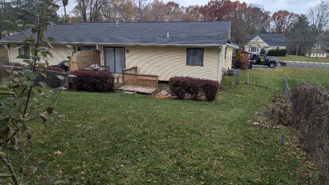 Building Photo - 538 4 Mile Rd NW