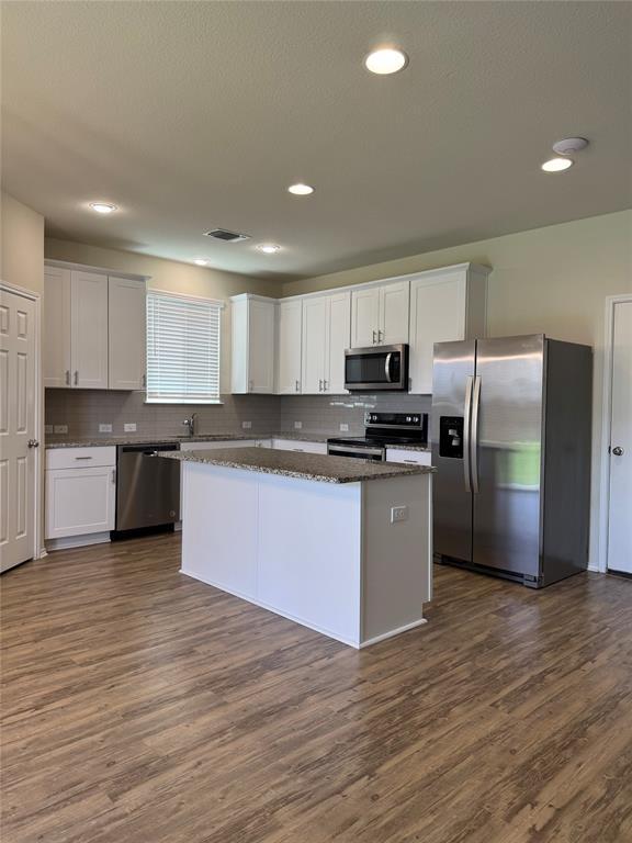 Foto del edificio - 201 Bedford Falls Ln