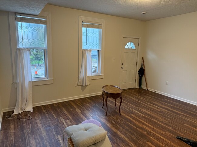 Photo - 3918 Howley St Apartment