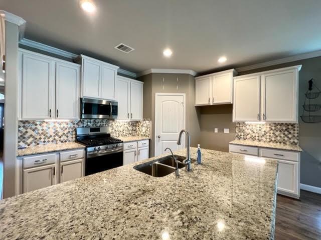 Building Photo - 2619 Kaman Ln