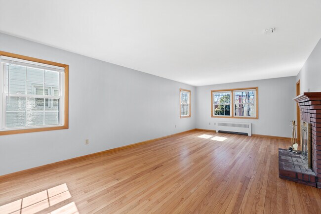 Foto del edificio - 155 Dawson Ave