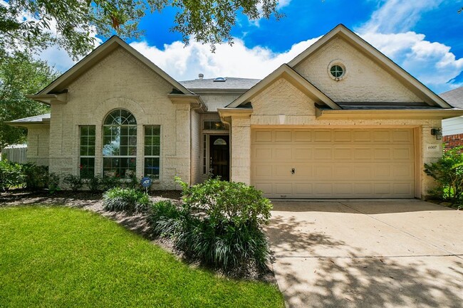 Building Photo - 6007 Lamb Creek