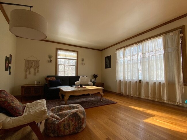 Building Photo - 3700-3702 N Morris Blvd