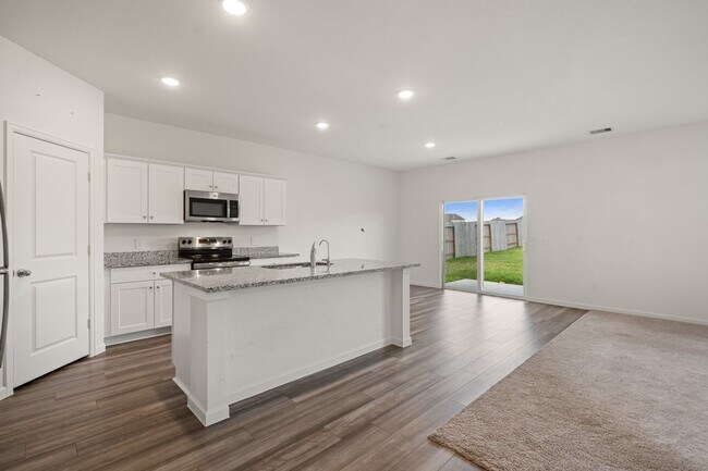 Building Photo - 5819 Bright Keel Dr