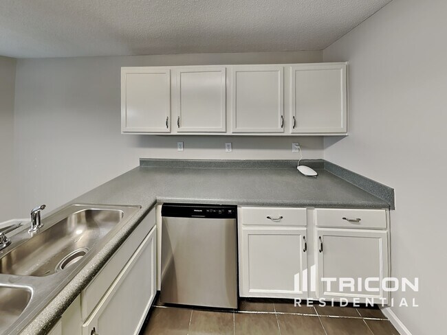 Foto del edificio - 4083 Percheron Ln SW