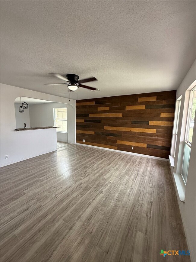 Foto del edificio - 426 Wind Gust