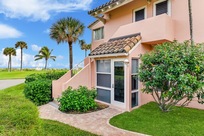 Building Photo - 2075 S Ocean Blvd