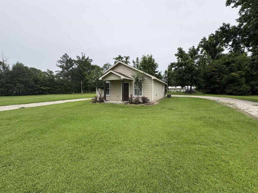 Foto principal - 2 bedroom in Orange TX 77632