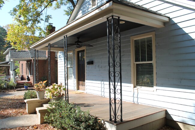 Foto del edificio - 1940 Wilmore Dr