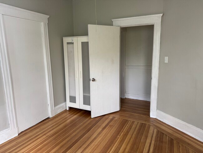 Bedroom 1 - 410 Norfolk St