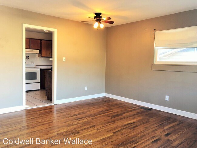 Building Photo - 2 br, 1 bath House - 1209 E. Red Bud Drive