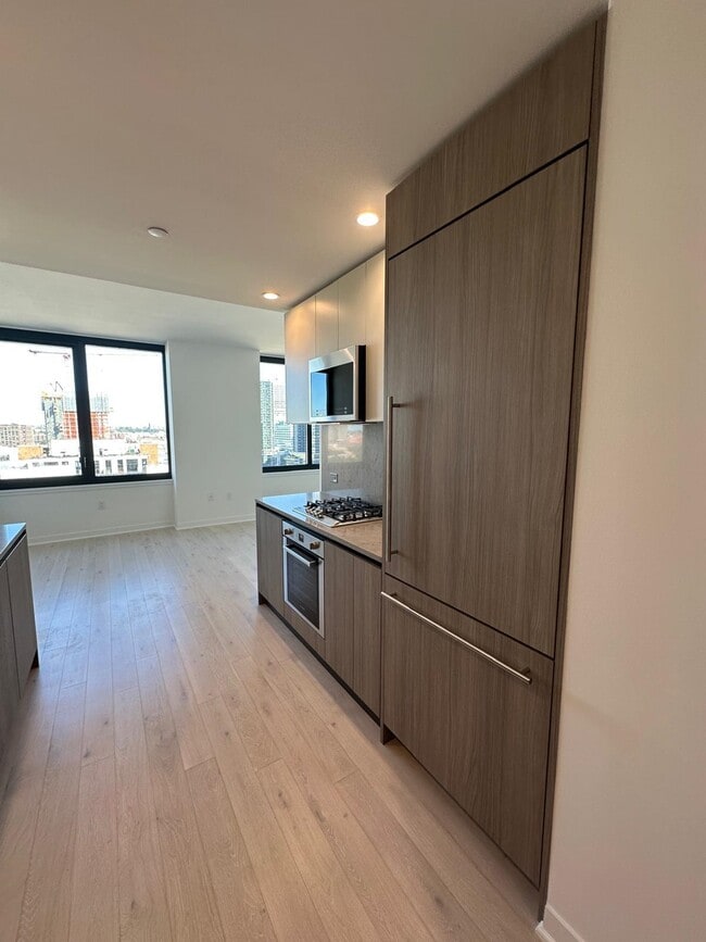 Building Photo - 10 Provost St