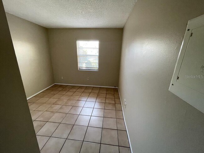 Foto del edificio - 85 Lake Villa Way