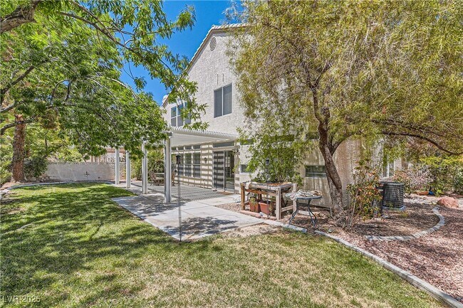 Foto del edificio - 2109 Club Meadows Dr