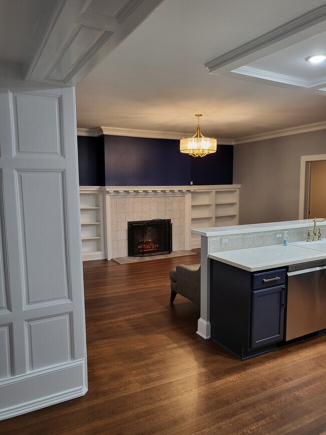 Foto del edificio - 2727 E Bradford Ave