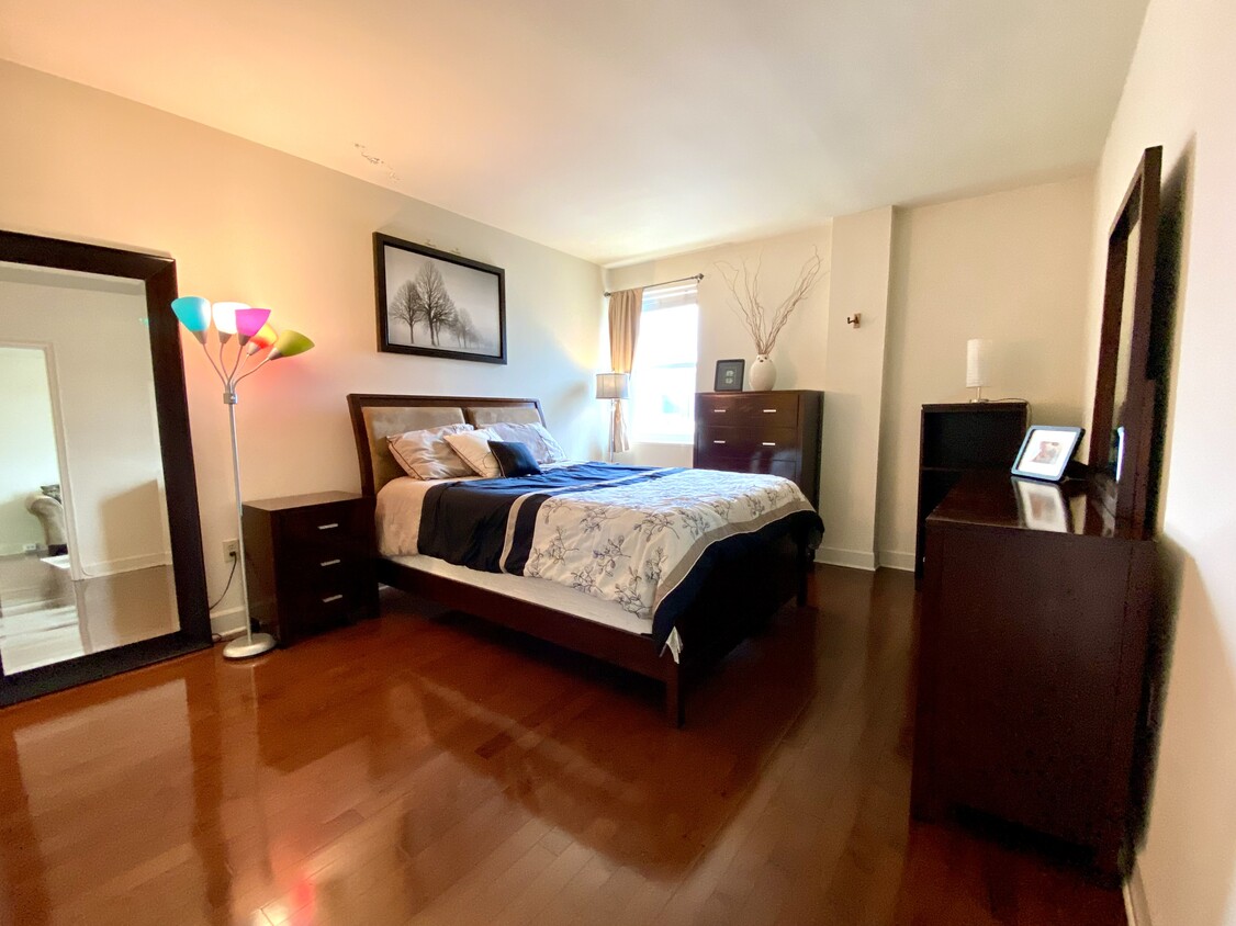 Bed Room - 1205 Saint Charles Avenue