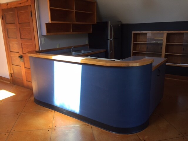 Foto del edificio - 94 Evergreen Ave